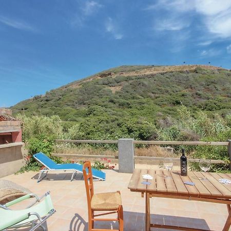Tunnaria Villa ตอร์เร เดย์ กอร์ซารี ภายนอก รูปภาพ